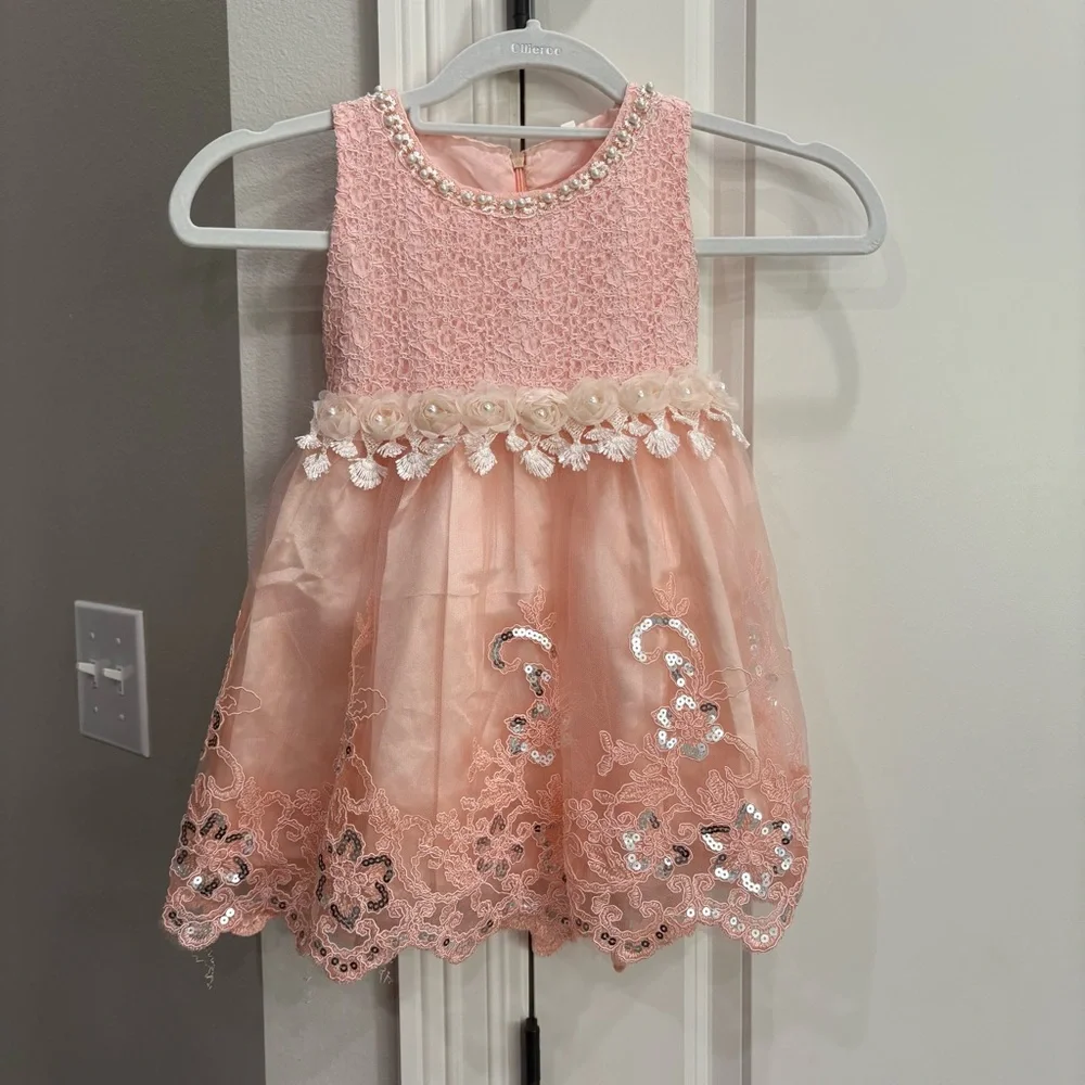 Peachy pink Unbranded sleeveless formal dress with lace pearls sequins 3t/4t GUC